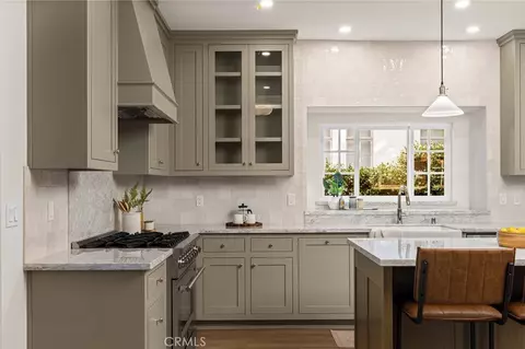 Kitchen - 934 Esplanade, Chico, CA 95926 photo 3 of 4