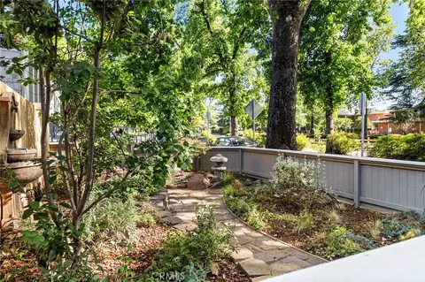 Exterior - 934 Esplanade, Chico, CA 95926 photo 3 of 13