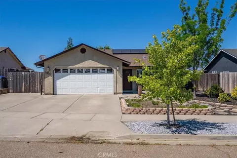 Exterior - 1950 Gentry Way, Red Bluff, CA 96080 photo 2 of 24