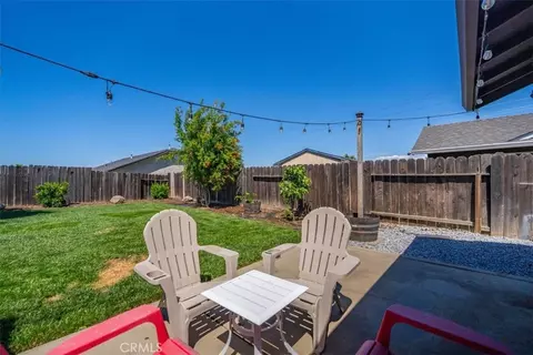 Exterior - 1950 Gentry Way, Red Bluff, CA 96080 photo 14 of 24