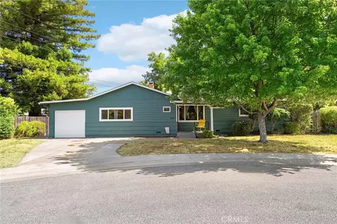 886 Lynn Ln, Chico, CA 95926