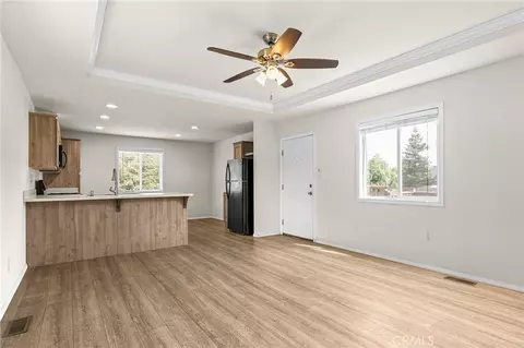 Living - 9761 Lott Rd, Durham, CA 95938 photo 2 of 3