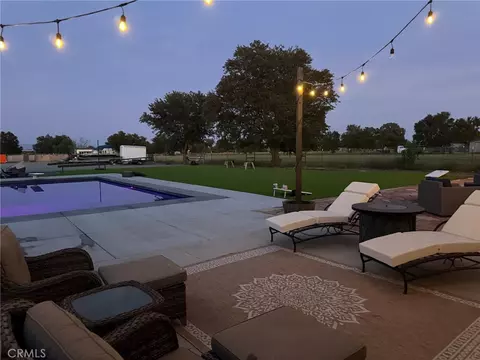 Exterior - 7460 Redlands Ave, Gerber, CA 96035 photo 3 of 4
