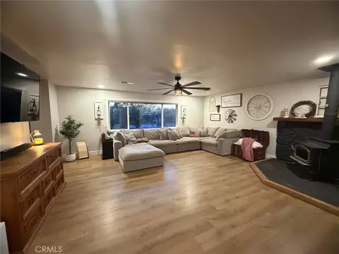 Living - 7460 Redlands Ave, Gerber, CA 96035 photo 1 of 2