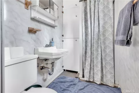 Bath - 7515 Abner Ln, Forest Ranch, CA 95942 photo 1 of 1