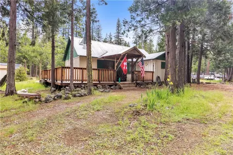 7515 Abner Ln, Forest Ranch, CA 95942