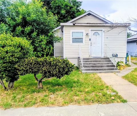 1220 5th Ave, Corning, CA 96021