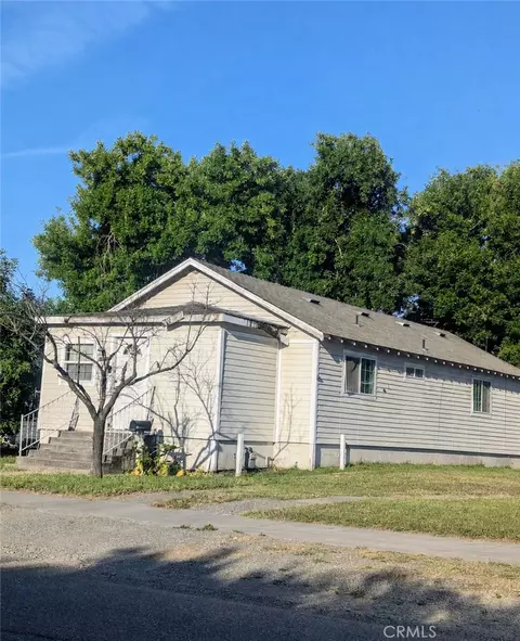 1220 5th Ave, Corning, CA 96021