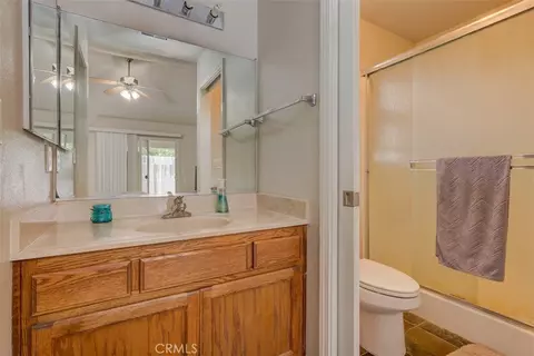 Bath - 2604 Ceanothus Ave, Chico, CA 95973 photo 1 of 2