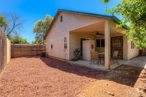 Exterior - 2604 Ceanothus Ave, Chico, CA 95973 photo 3 of 5