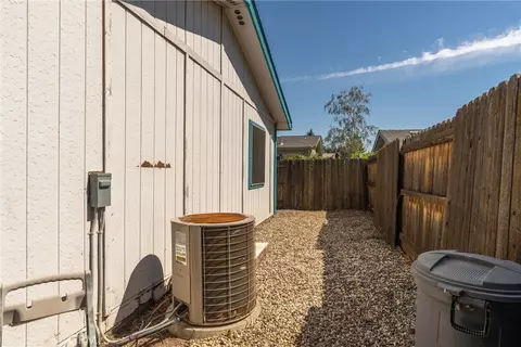 2050 Springfield Dr #207, Chico, CA 95928 photo 30
