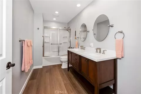 Bath - 28 E Mill St, Orland, CA 95963 photo 4 of 4