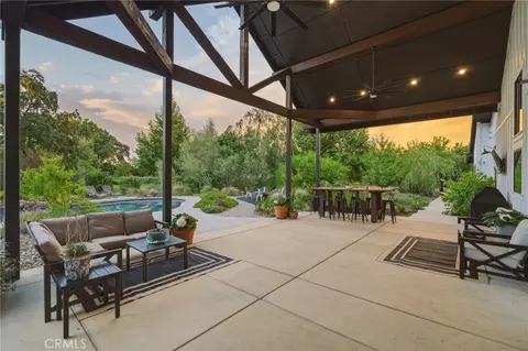 Exterior - 3016 Grape Way, Chico, CA 95973 photo 6 of 14