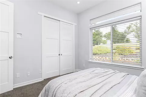 Bedroom - 231 Redbud Dr, Paradise, CA 95969 photo 2 of 6