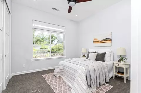 Bedroom - 231 Redbud Dr, Paradise, CA 95969 photo 1 of 6