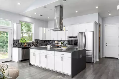 Kitchen - 231 Redbud Dr, Paradise, CA 95969 photo 2 of 5