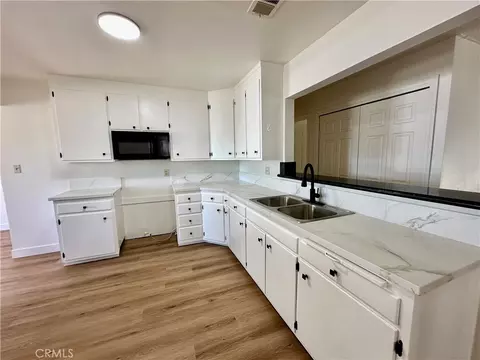 Kitchen - 309 N Merrill Ave, Willows, CA 95988 photo 4 of 5