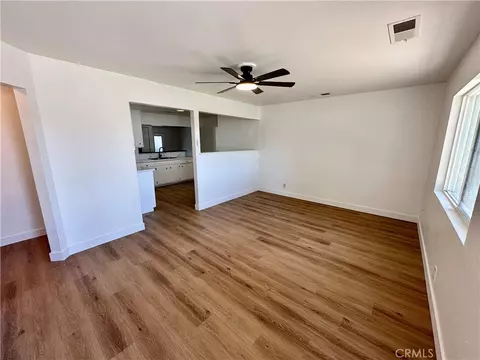 Living - 309 N Merrill Ave, Willows, CA 95988 photo 4 of 9