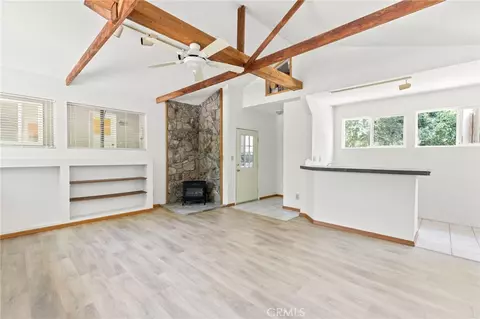 Living - 3306 Keefer, Chico, CA 95973 photo 8 of 10