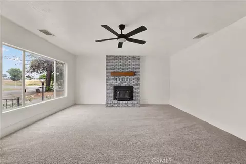 Living - 803 Tehama, Corning, CA 96021 photo 2 of 4