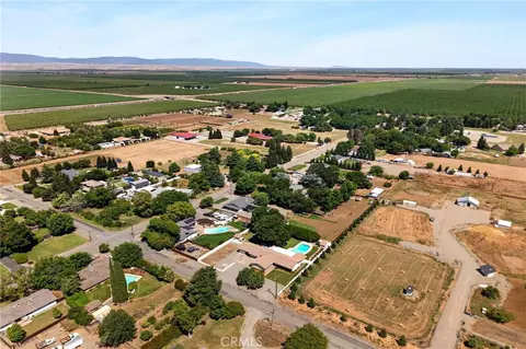 View/Area - 905 First Ave, Willows, CA 95988 photo 4 of 13