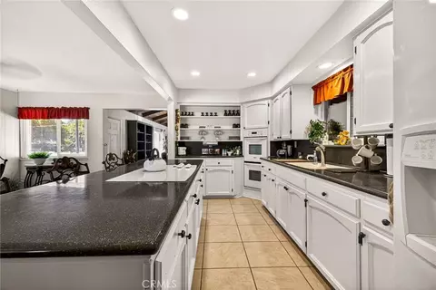 Kitchen - 905 First Ave, Willows, CA 95988 photo 5 of 6