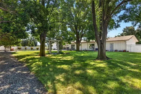 Exterior - 905 First Ave, Willows, CA 95988 photo 9 of 15