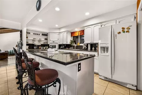 Kitchen - 905 First Ave, Willows, CA 95988 photo 2 of 6