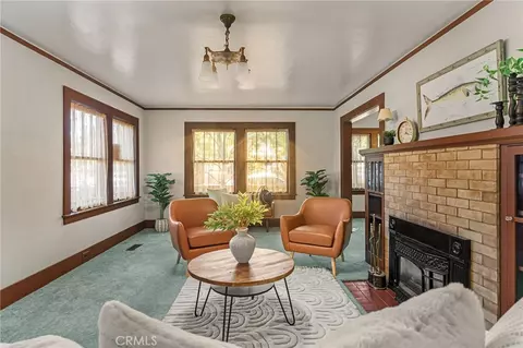 Living - 754 E 8th, Chico, CA 95928 photo 2 of 2