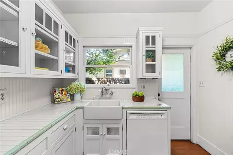 Kitchen - 754 E 8th, Chico, CA 95928 photo 3 of 3