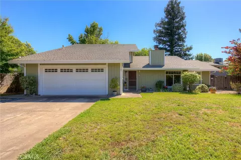 6 Creekwood Ct, Chico, CA 95926