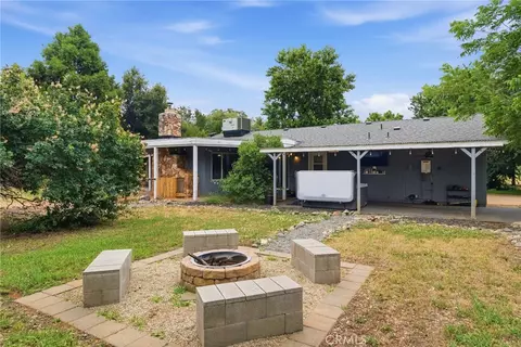 Exterior - 8567 Winona Way, Redding, CA 96002 photo 6 of 20
