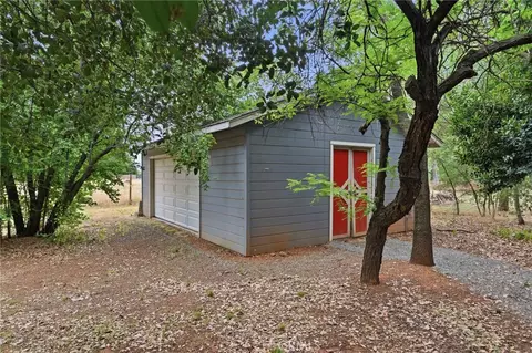 Exterior - 8567 Winona Way, Redding, CA 96002 photo 15 of 20