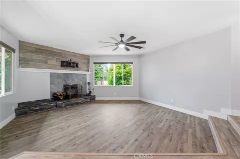 Living - 8567 Winona Way, Redding, CA 96002 photo 3 of 6