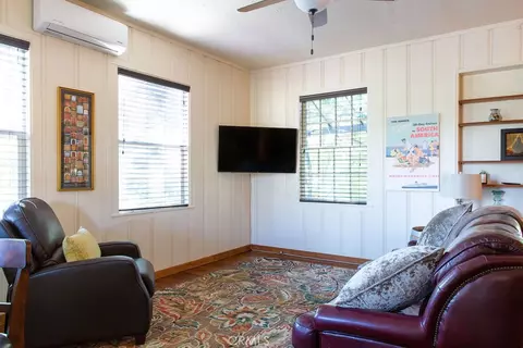 Living - 9345 Stanford Ln, Durham, CA 95938 photo 4 of 6