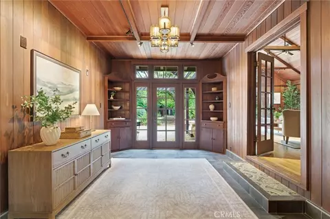 Entry Way - 9345 Stanford Ln, Durham, CA 95938 photo 1 of 3