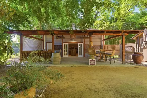 Exterior - 9345 Stanford Ln, Durham, CA 95938 photo 6 of 16