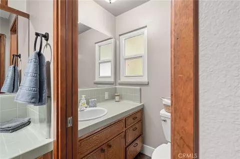 Bath - 136 Estates Dr, Chico, CA 95928 photo 2 of 3
