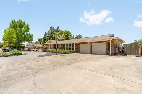 Exterior - 136 Estates Dr, Chico, CA 95928 photo 5 of 13