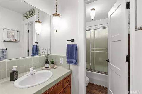 Bath - 136 Estates Dr, Chico, CA 95928 photo 3 of 3