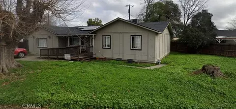 30 Mcglynn Dr, Red Bluff, CA 96080
