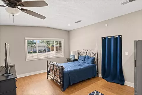 Bedroom - 30 Mcglynn Dr, Red Bluff, CA 96080 photo 2 of 9
