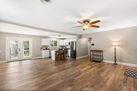 Living - 30 Mcglynn Dr, Red Bluff, CA 96080 photo 3 of 3
