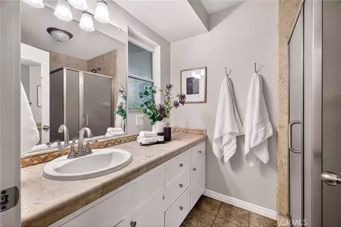 Bath - 259 Estates Dr, Chico, CA 95928 photo 1 of 3