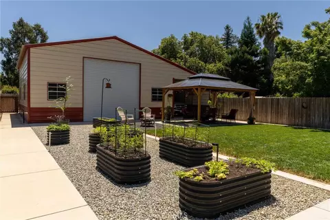Exterior - 2405 Campbell, Durham, CA 95938 photo 5 of 9