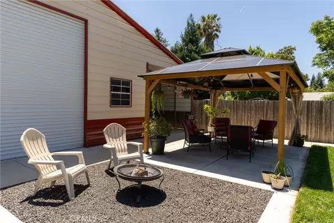 Exterior - 2405 Campbell, Durham, CA 95938 photo 6 of 9