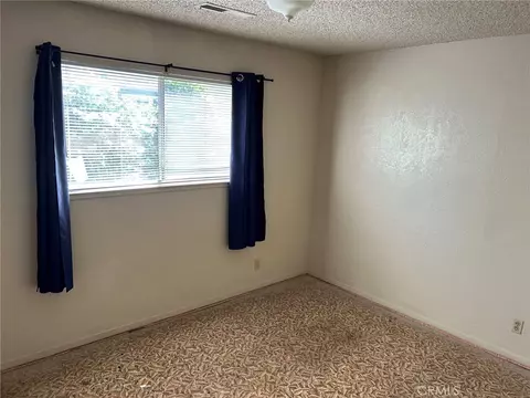 Bedroom - 183 E Washington Ave, Chico, CA 95926 photo 1 of 4
