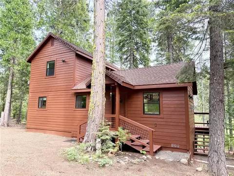 9502 Humboldt Rd, Forest Ranch, CA 95942