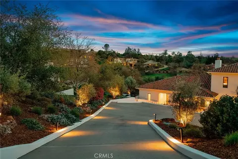 Exterior - 3 Hill Oak Cmns, Chico, CA 95928 photo 7 of 9