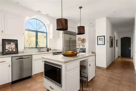 Kitchen - 3 Hill Oak Cmns, Chico, CA 95928 photo 3 of 4